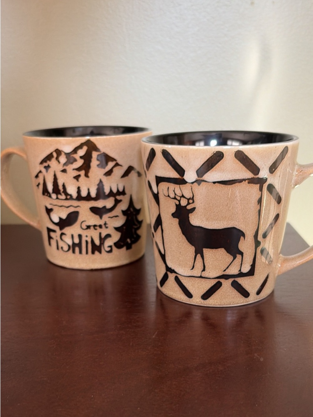 Pfaltzgraff “Wilderness” mugs Deer & Great Fishing tan and brown stoneware Rare